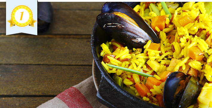 Paella with mussels